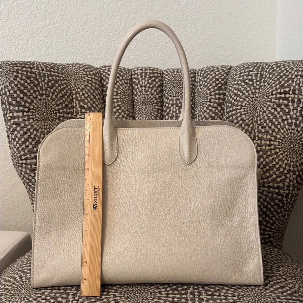 Claudia Firenze Off White Cream Leather XL Tote Bag - Picture 13 of 15